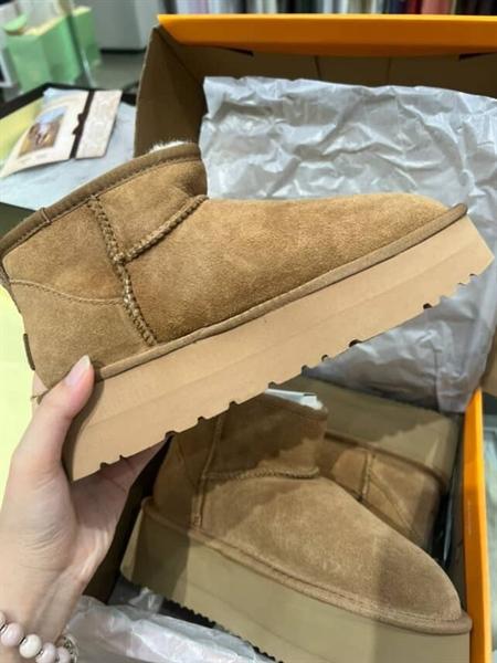 UGG AU Ultra Mini Classic Boot
