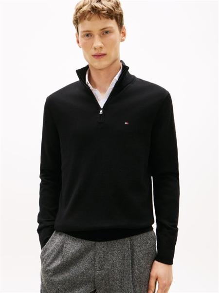 Tommy Hilfiger Solid Quarter-Zip Sweatshirt