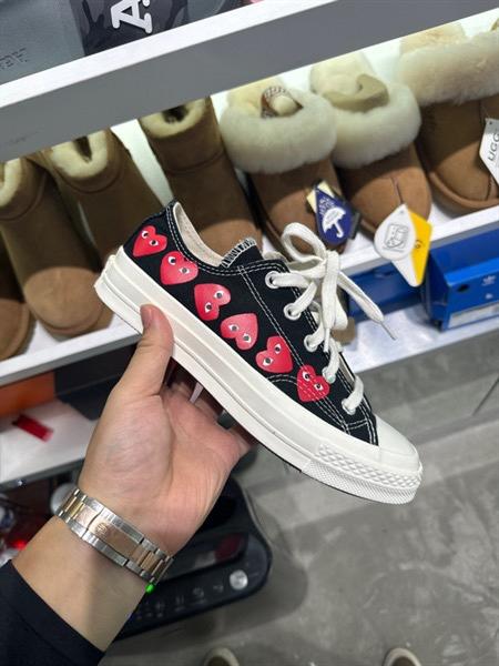 Converse CDG Play Multi Hearts