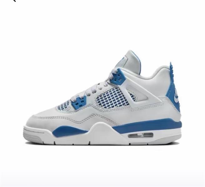 Air Jordan 4 "Military Blue"