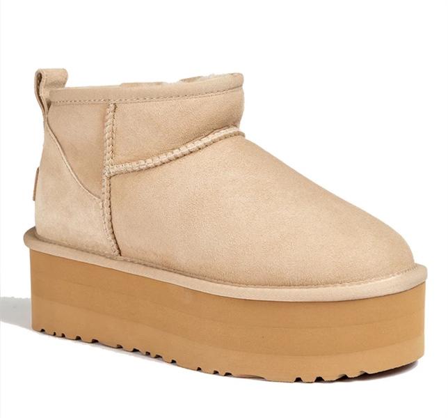 UGG AU Ultra Mini Classic Supreme Platform