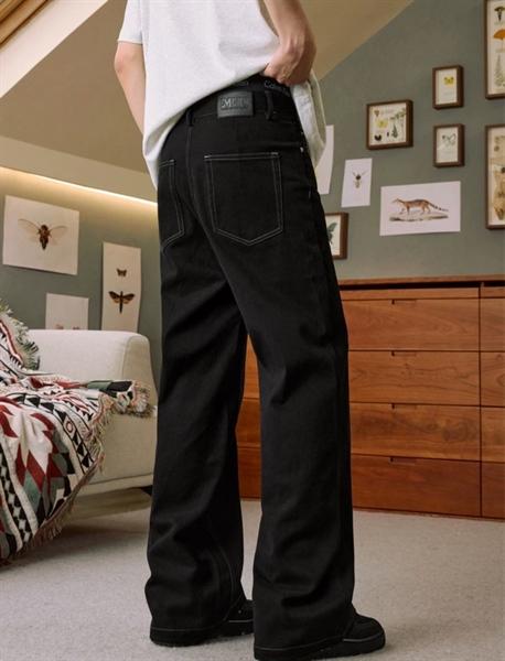 MEDM Belt Logo Baggy Jeans