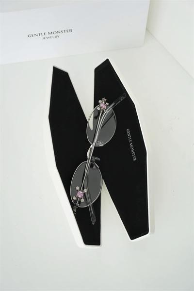 Gentle Monster On Ring 02