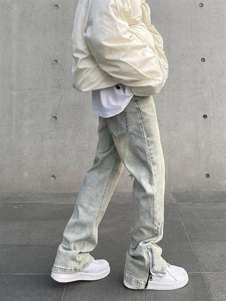 A Puee Clean Fit Jeans