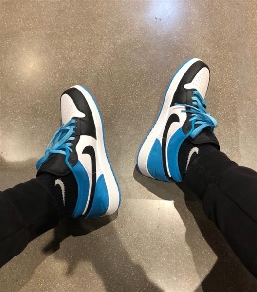 Nike Air Jordan 1 Low SE
