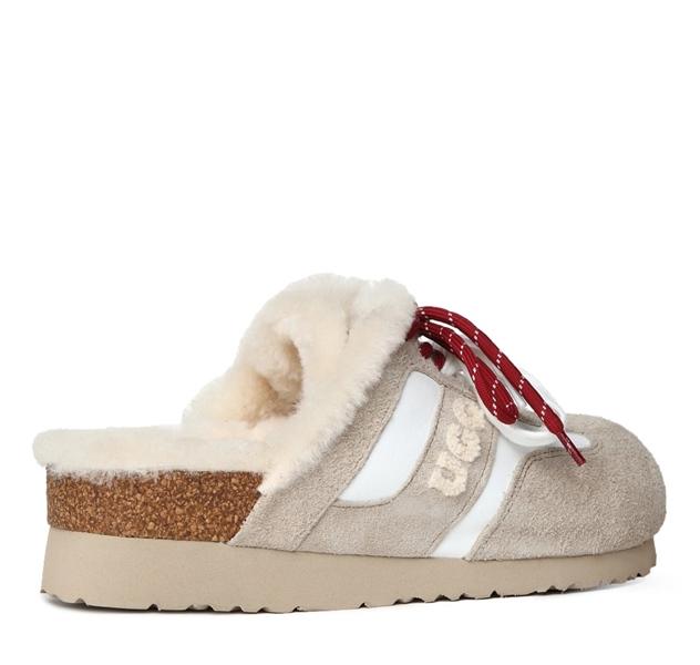 UGG AU Platform Lace Slipper