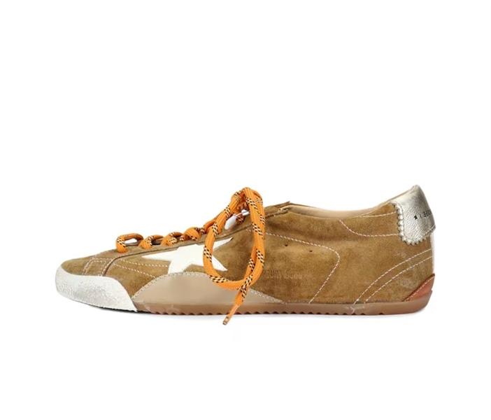 Golden Goose True-Star Low Top Sneaker