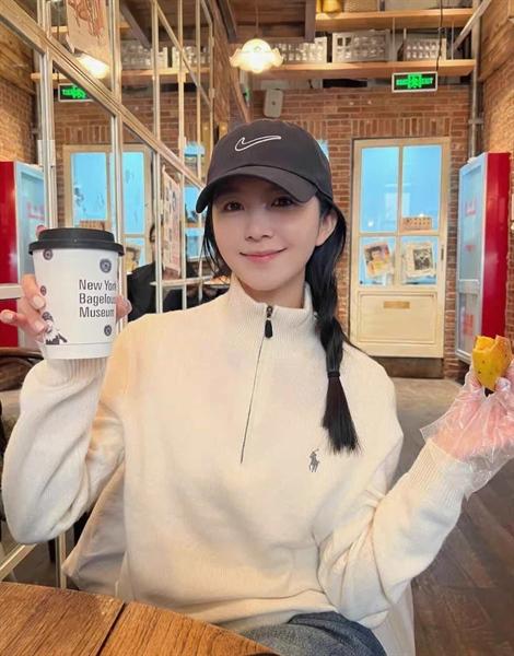 Ralph Lauren Quarter Zip Cotton Sweater